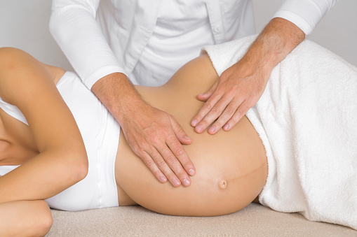 What is Pregnancy Massage, and How Does it Help You?