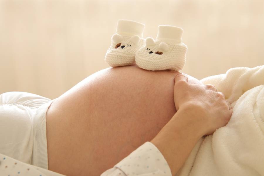 prenatal massage